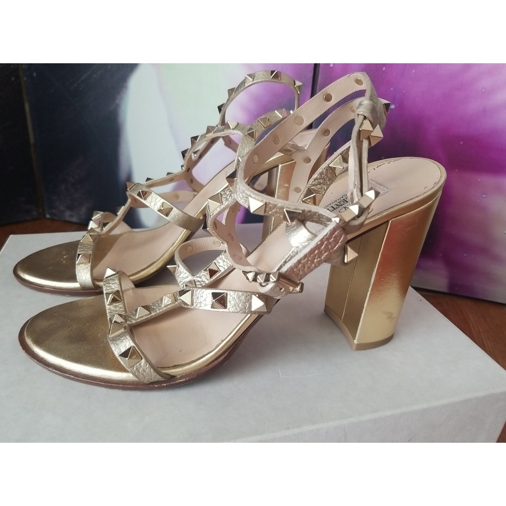 VALENTINO Women Rockstud Metallic Calfskin Leather Ankle Strap Sandal 39.5 TP01
